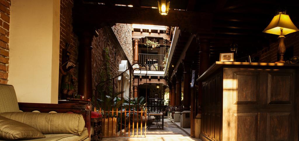 Casa Mia Hotel アンティグア・グアテマラ エクステリア 写真