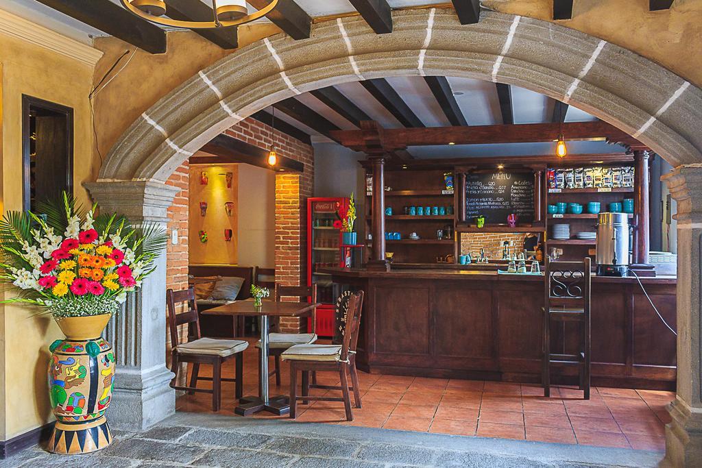 Casa Mia Hotel アンティグア・グアテマラ エクステリア 写真