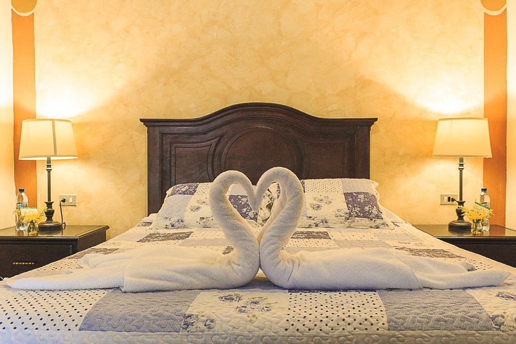 Casa Mia Hotel アンティグア・グアテマラ エクステリア 写真